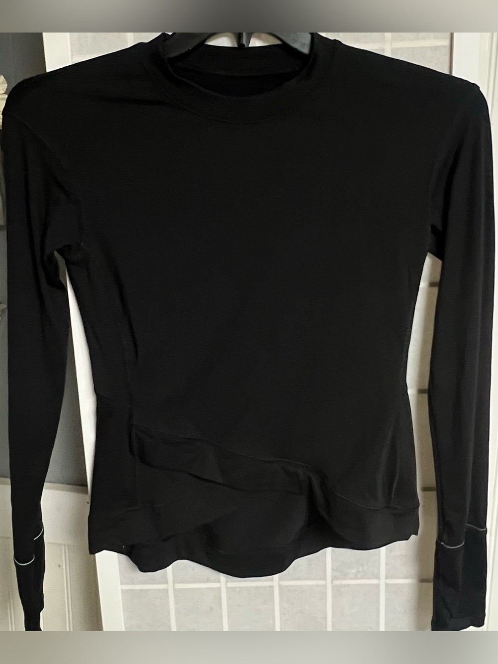 Lululemon Close to Crossing Long Sleeve Rulu Top Black Women’s Size 6 Zip Pocket